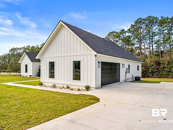 3rd image of 23487 Balsam Creek Dr