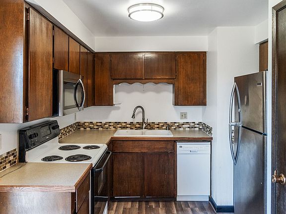 2nd image of 13726 E Mission Ave