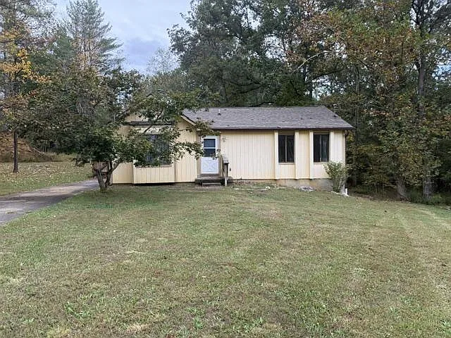 6 Tanager Rd