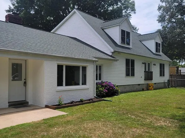 1261 Cove Dr, Churchton, MD 20733