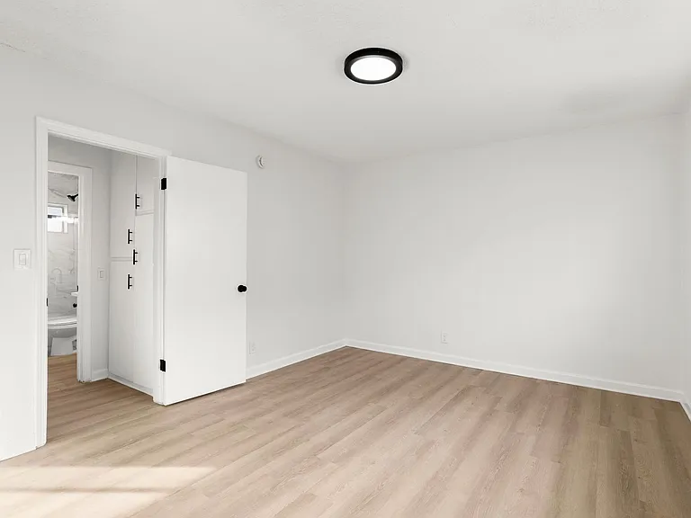 20404 Cohasset — Photo 9