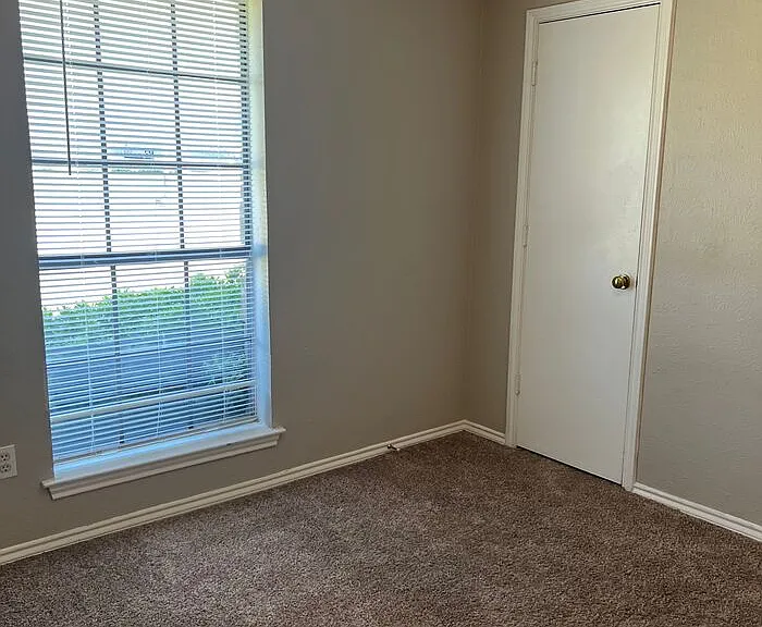 11815 Garden Terrace Dr — Photo 12