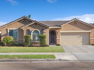 7093 E Ramona Way, Fresno, CA