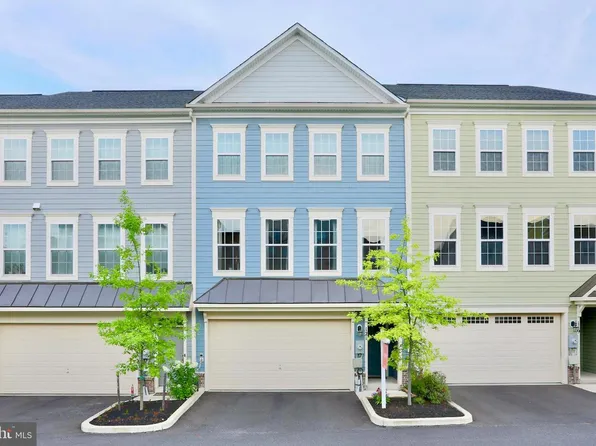 121 Travilah Crest Ter, Rockville, MD 20850