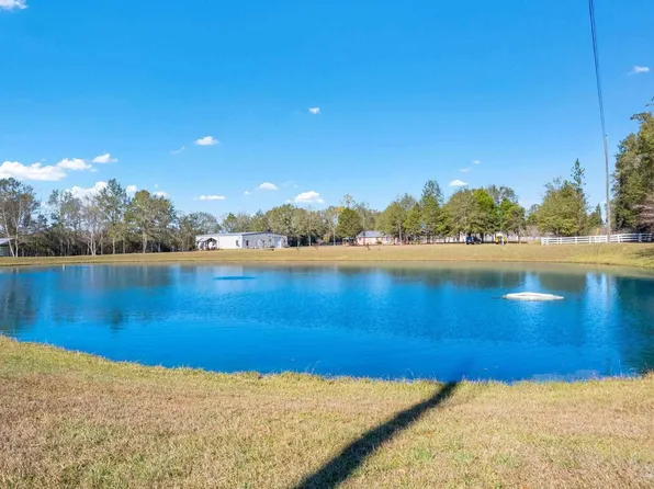 5555 Chalker Rd, Molino, FL 32577