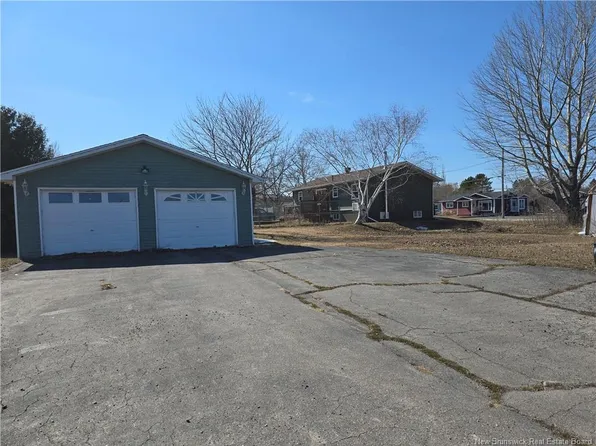 678 Principale, Pointe Verte, NB E8J 3A1