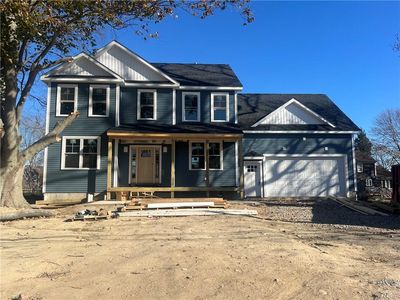 9 Mount Ave, Bristol, RI, 02809