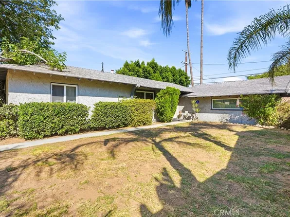 23951 Vanowen St, West Hills, CA 91307