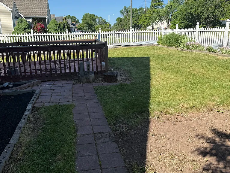 235 Village Green Ln — Photo 14