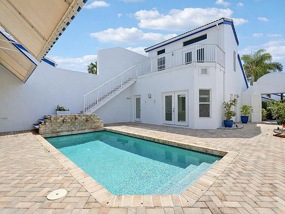 2nd image of 3703 Mykonos Court