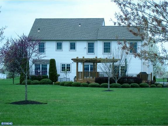 2nd image of 212 Yorktown Dr