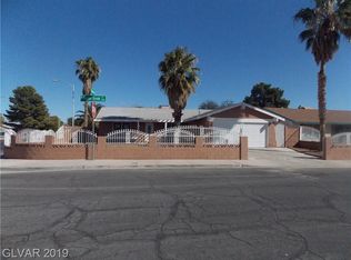 869 Pebble Brook St, Las Vegas, NV 89110