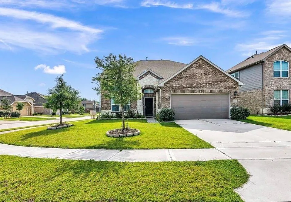 13818 Koala Bear Ct