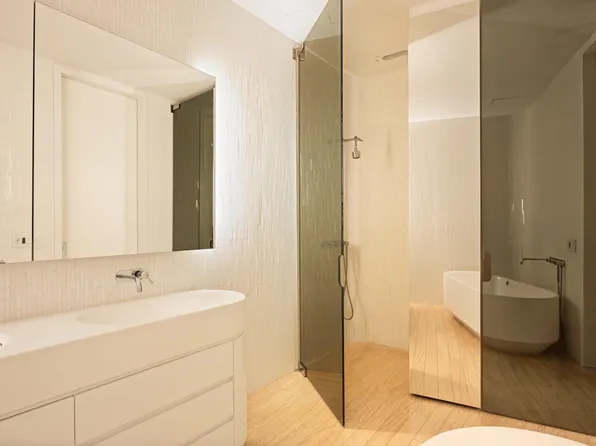 56 Leonard Street image 12 of 14