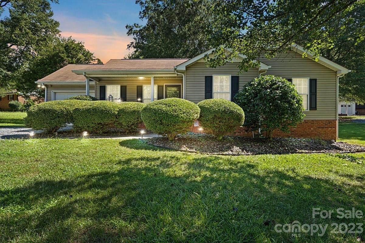 203 Allison Dr, Matthews, NC 28104 Zillow