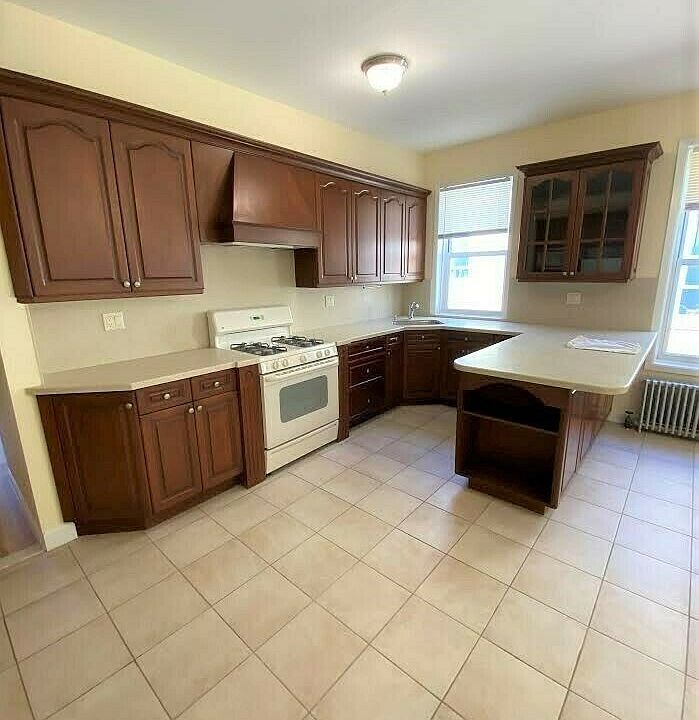 1st image of 23-70 27th St #2F