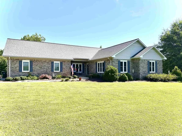 555 County Road 1387, Vinemont, AL 35179