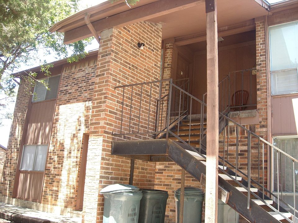 1st image of 1200 Boulder Run APT C