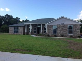 1B Flour Mill Cir, Pace, FL 32571