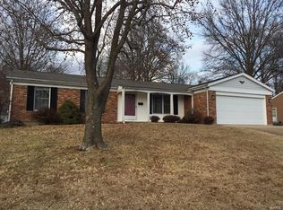 1059 W 9th St, Washington, MO 63090