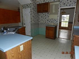 5th image of 9711 Marina Ave