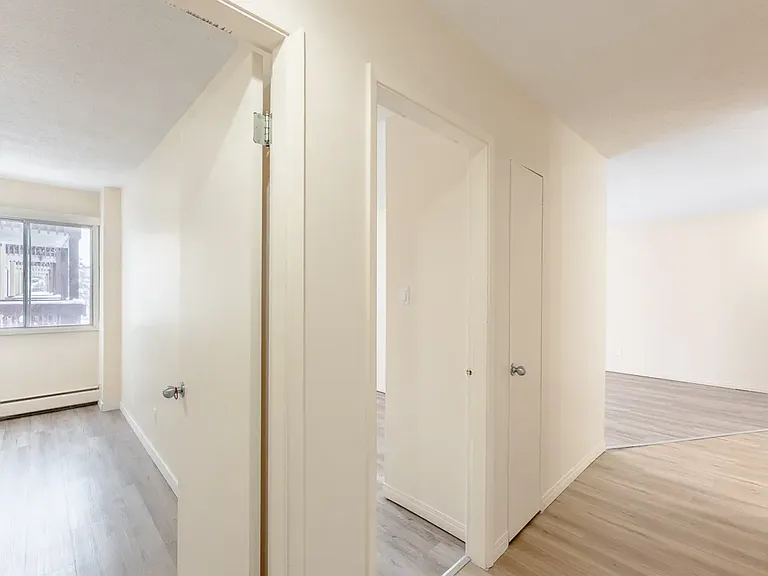 8948 B Elbow Dr SW — Photo 32