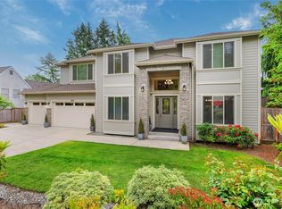 9827 NE 20th Street, Bellevue, WA 98004
