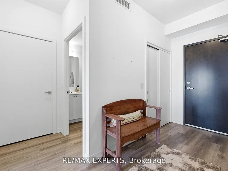 430 Essa Rd #325 — Photo 6