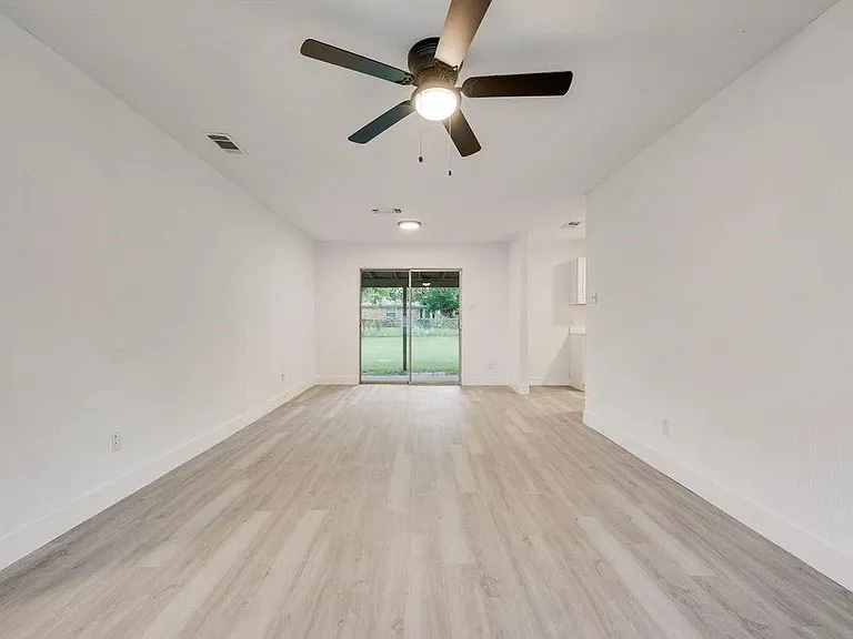 6048 Hillcrest Dr — Photo 12