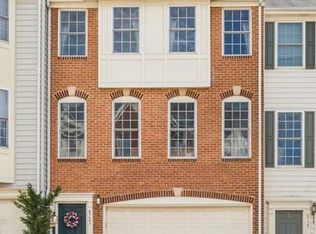 8723 Phipps Farm Way, Manassas, VA 20109