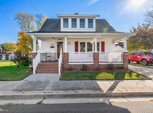 912 Peachblossom Ave, Cambridge, MD 21613