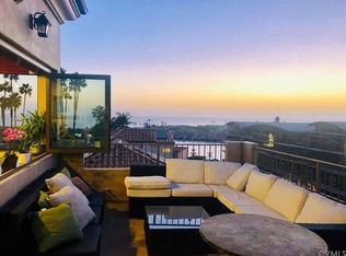 208 Carnation Ave, Corona Del Mar, CA 92625