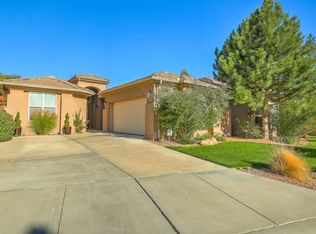 6024 Wildflower Trl NE, Albuquerque, NM 87111