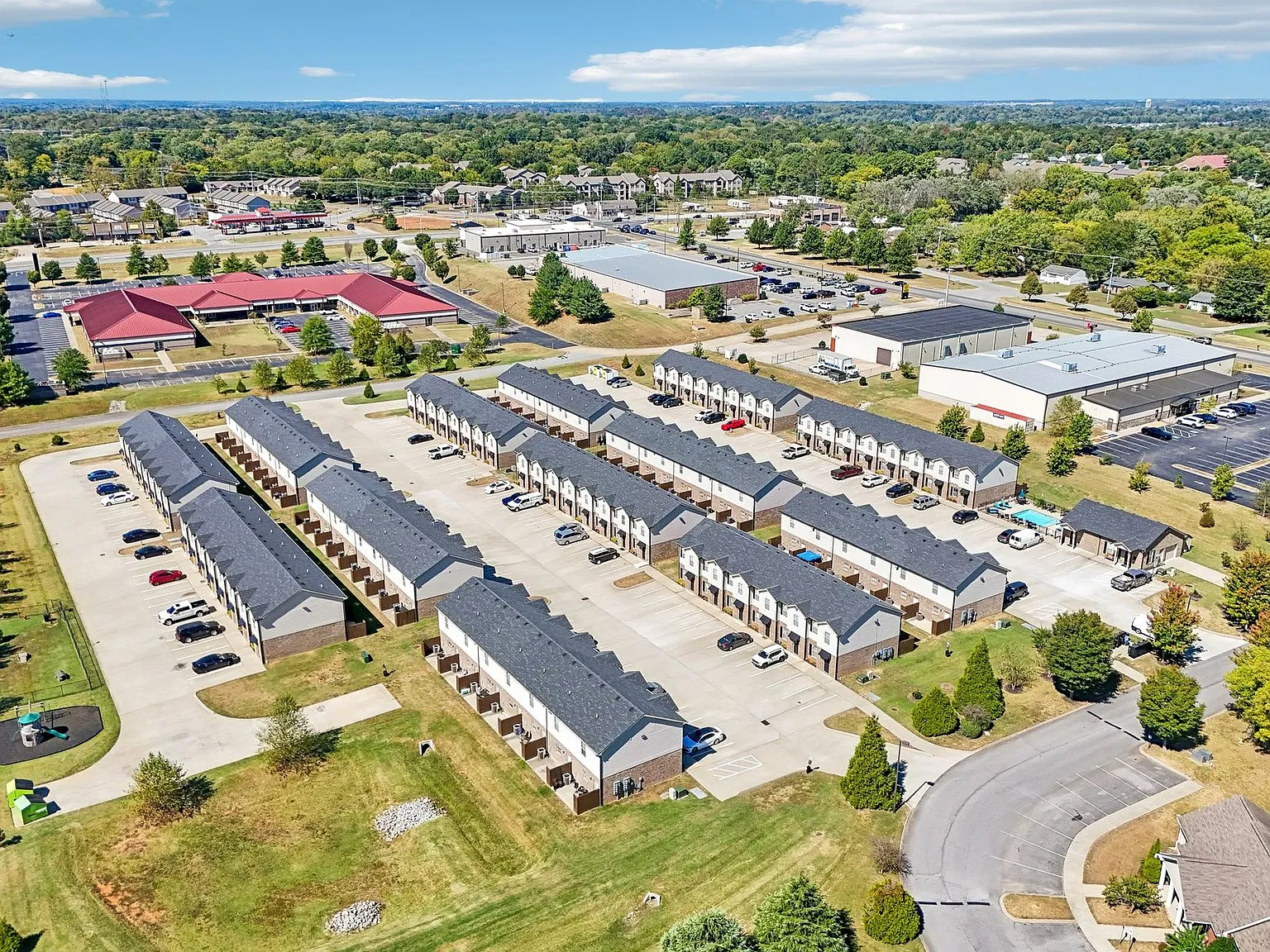360 Luxury Townhomes — Photo 2