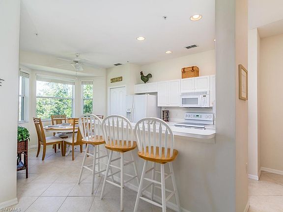 2nd image of 2710 Cypress Trace Cir APT 3032