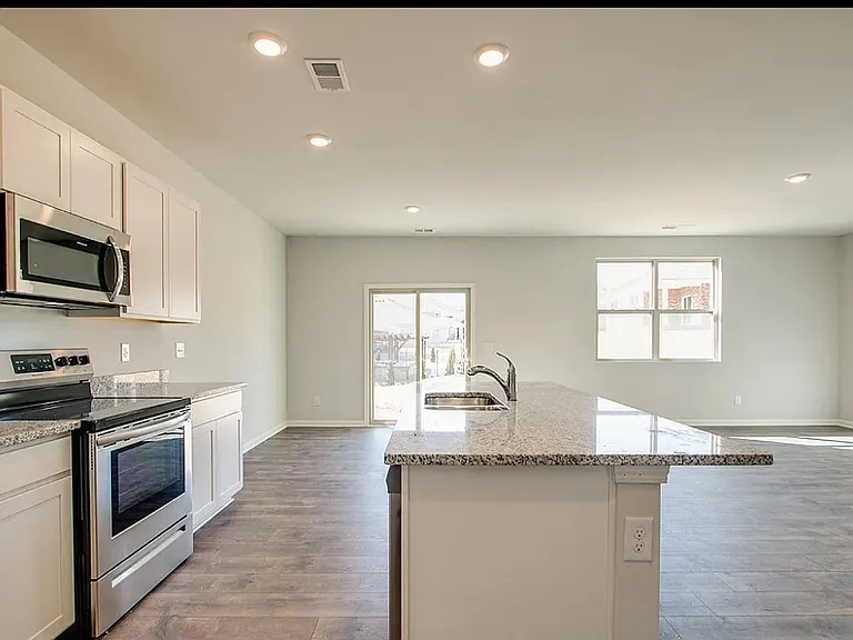 9044 Copenhagen Dr — Photo 25