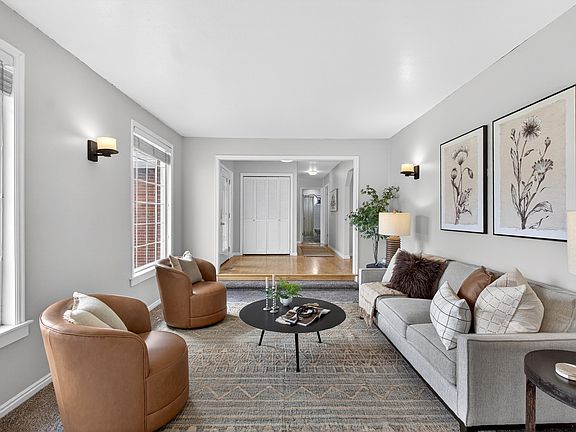 4th image of 5883 S Jared Way E