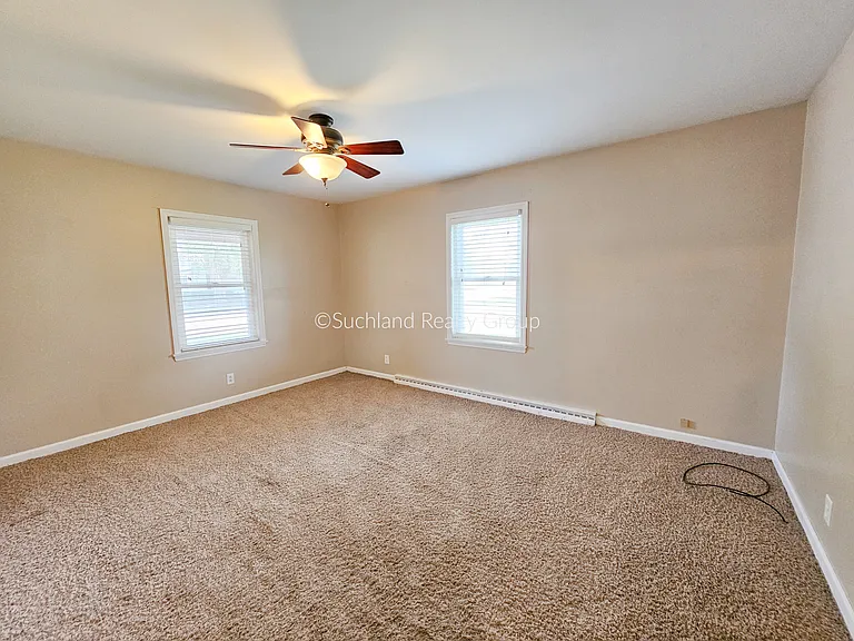 409 N Main St — Photo 7
