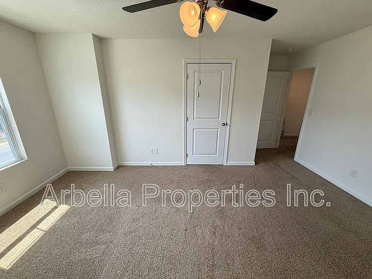 30 Moon Rock Ct — Photo 8