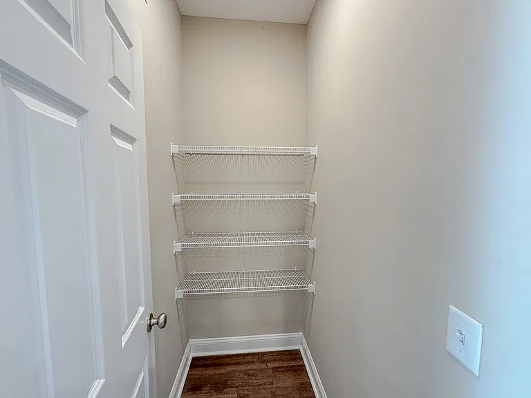 222 Waybill Cir — Photo 6