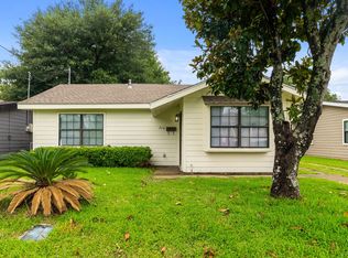 210 Gelpi Dr, Lake Charles, LA 70615
