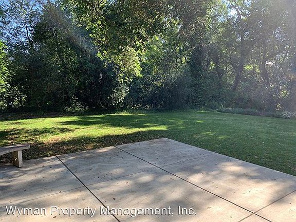 4th image of 3174 Valley Green Ln