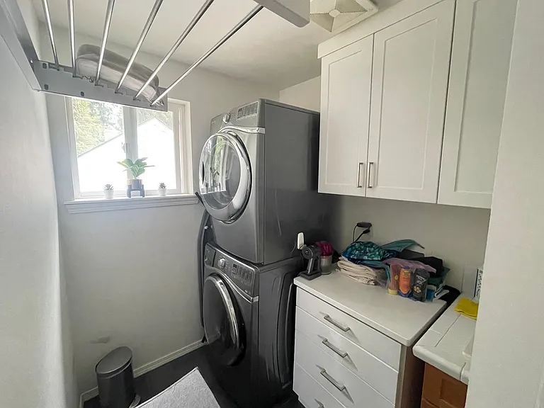 807 NE 98th St — Photo 34