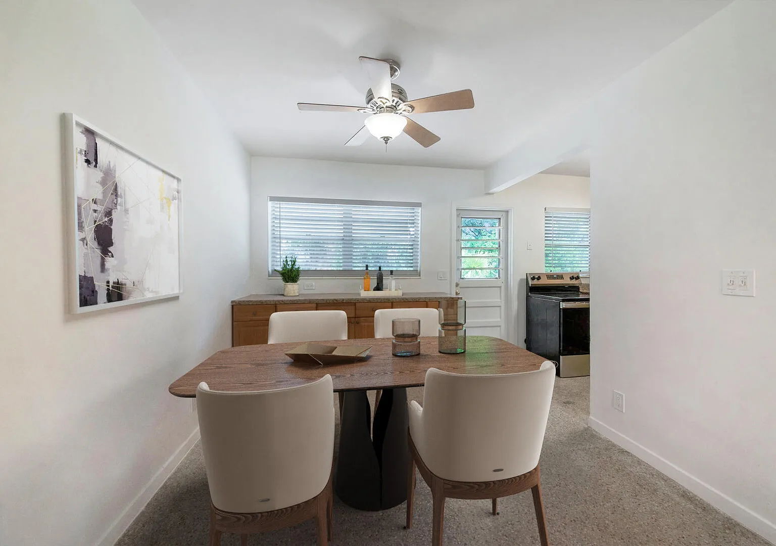 3 bed, 1.0 bath, 962 sqft, $2,550 — Photo 4