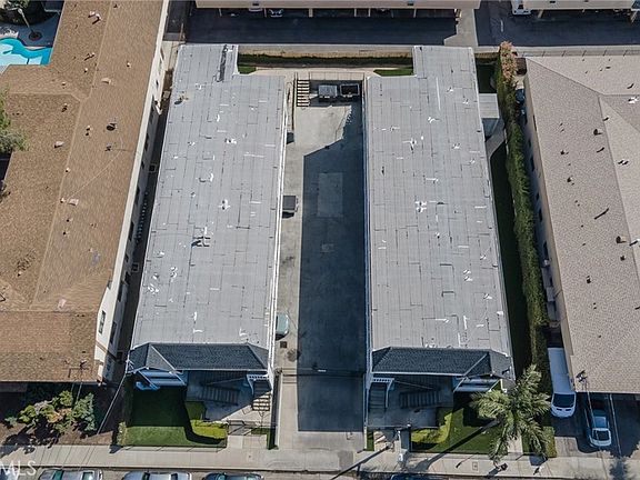 4th image of 18356 Napa St