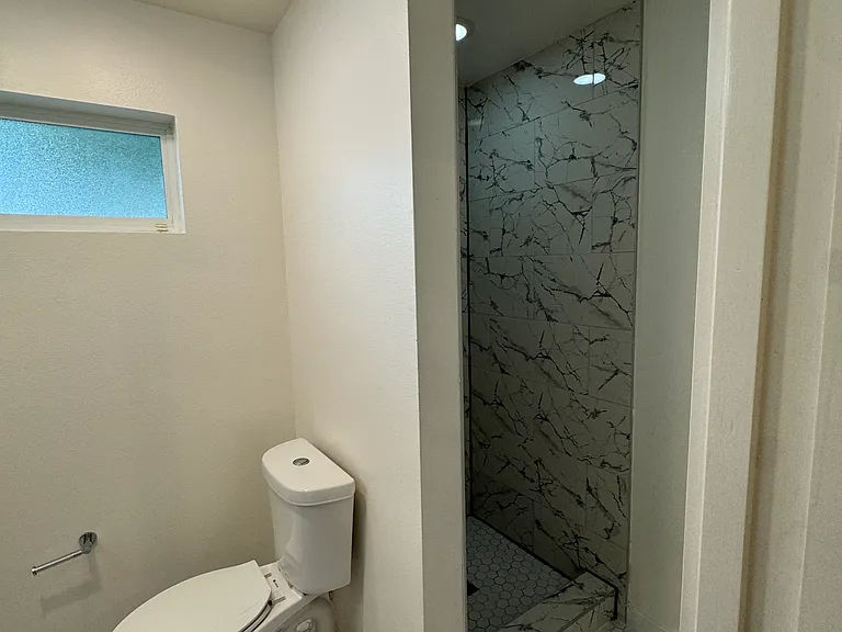 4532 Congo St — Photo 10
