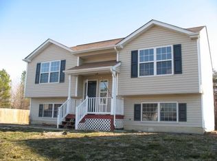 8609 Oldham Rd, Fredericksburg, VA 22408