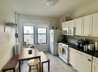 118 Hemenway St APT 1F, Boston, MA 02115