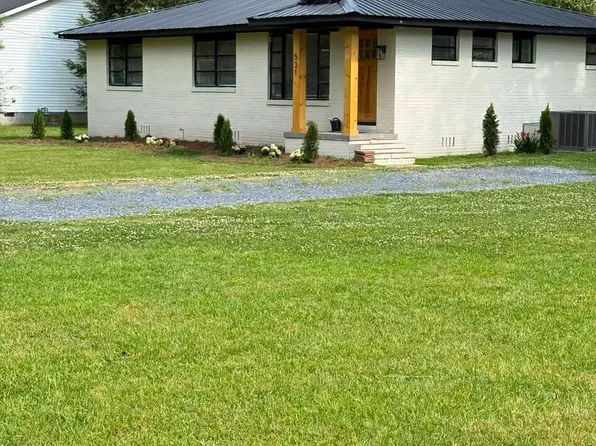 531 Broadway Ave, Talladega, AL 35160