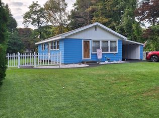 849 Bay Rd, Queensbury, NY 12804